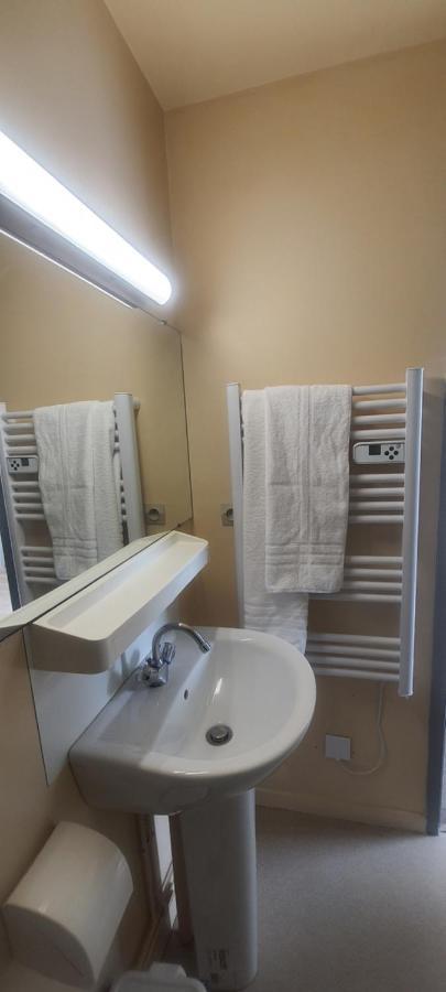 Residence Les Temporis Bretteville Sur Odon Екстер'єр фото