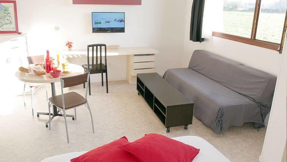 Residence Les Temporis Bretteville Sur Odon Екстер'єр фото